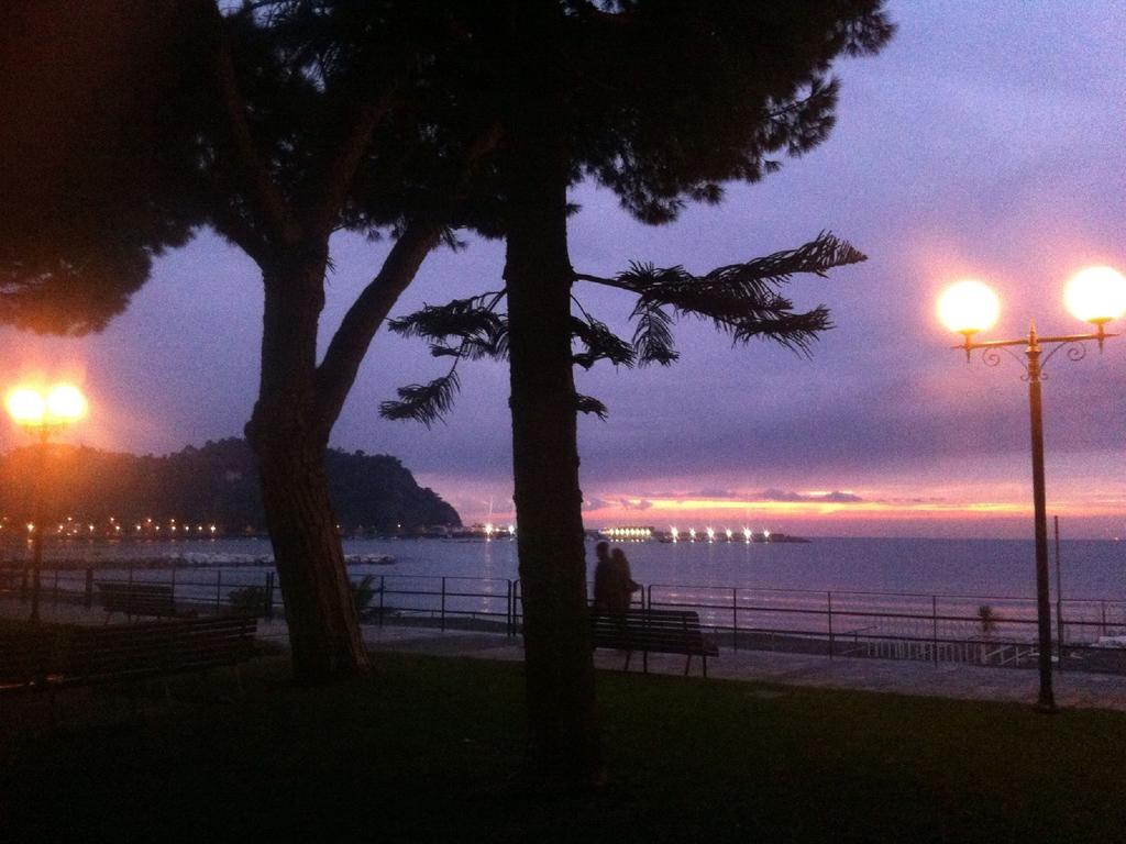 Appartement Vedi o' mare quant'è bello à Sestri Levante Extérieur photo